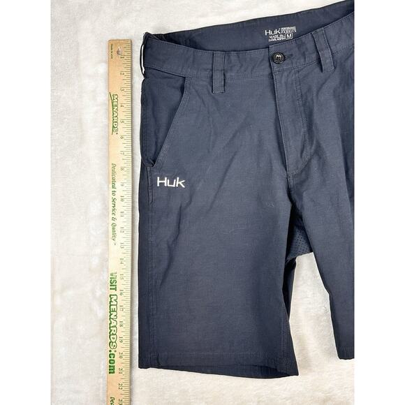 HUK Next Level 10.5" Fishing Shorts Men’s Medium Black Performance Stretch Cargo - Picture 6 of 8